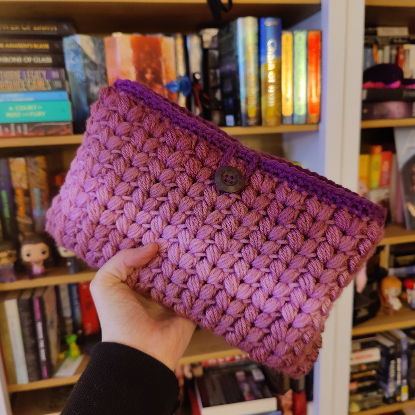 The Everdeen Book Sleeve Crochet Pattern