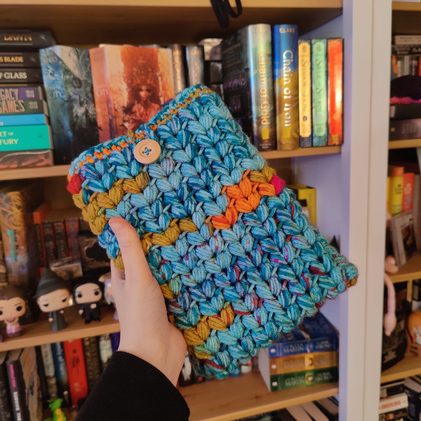 The Everdeen Book Sleeve Crochet Pattern