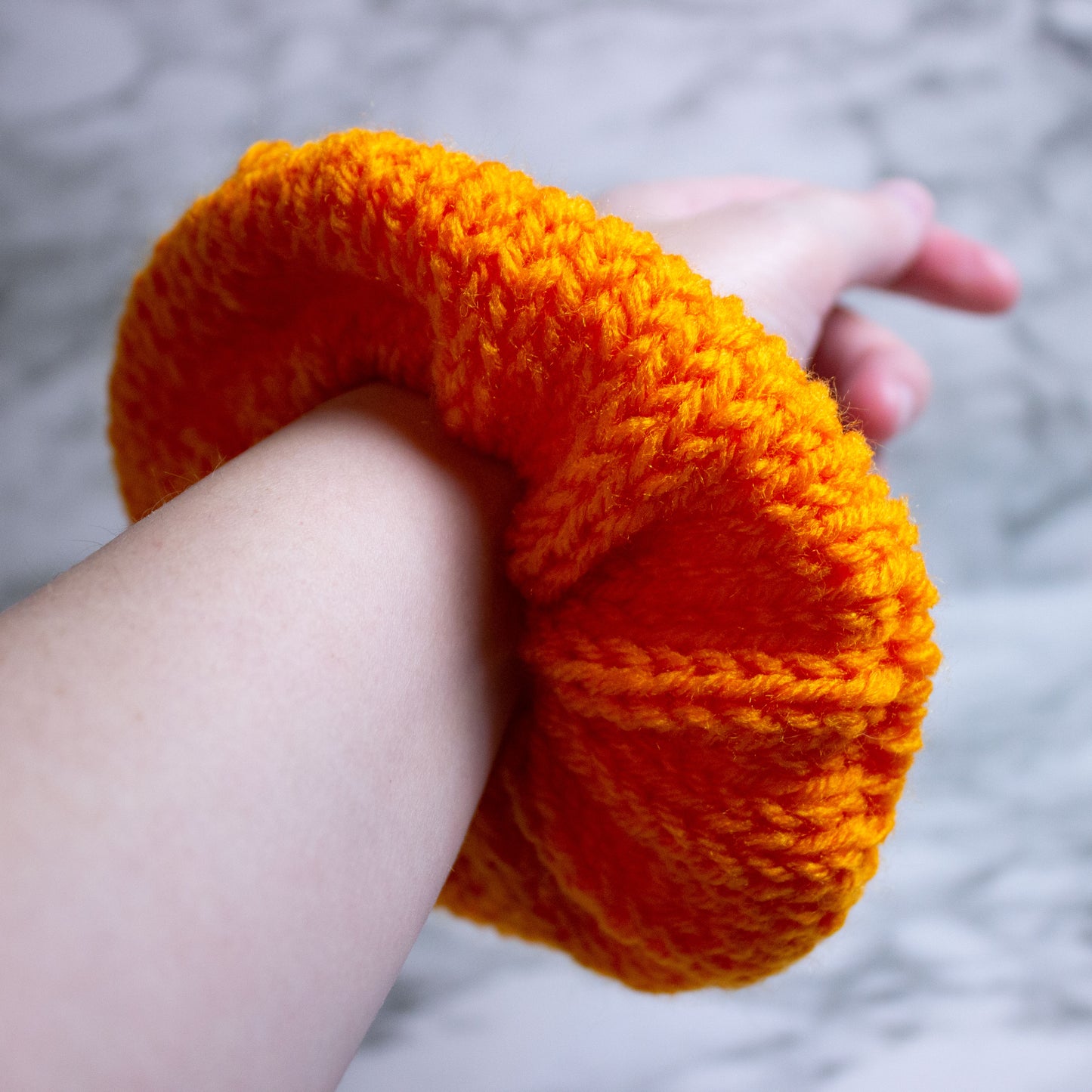 Knit Hair Scrunchie