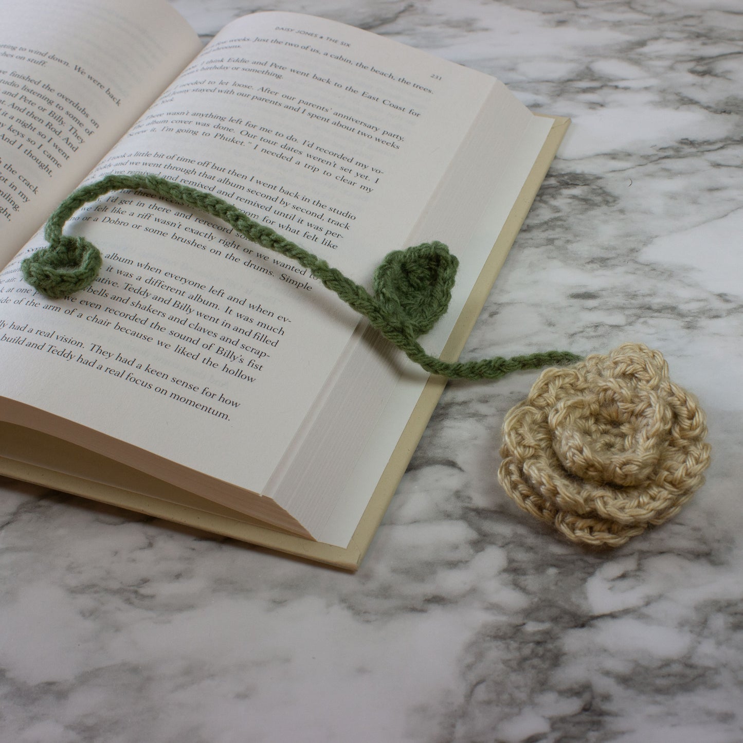 Triple-Layer Flower Crochet Bookmark Book Accessory