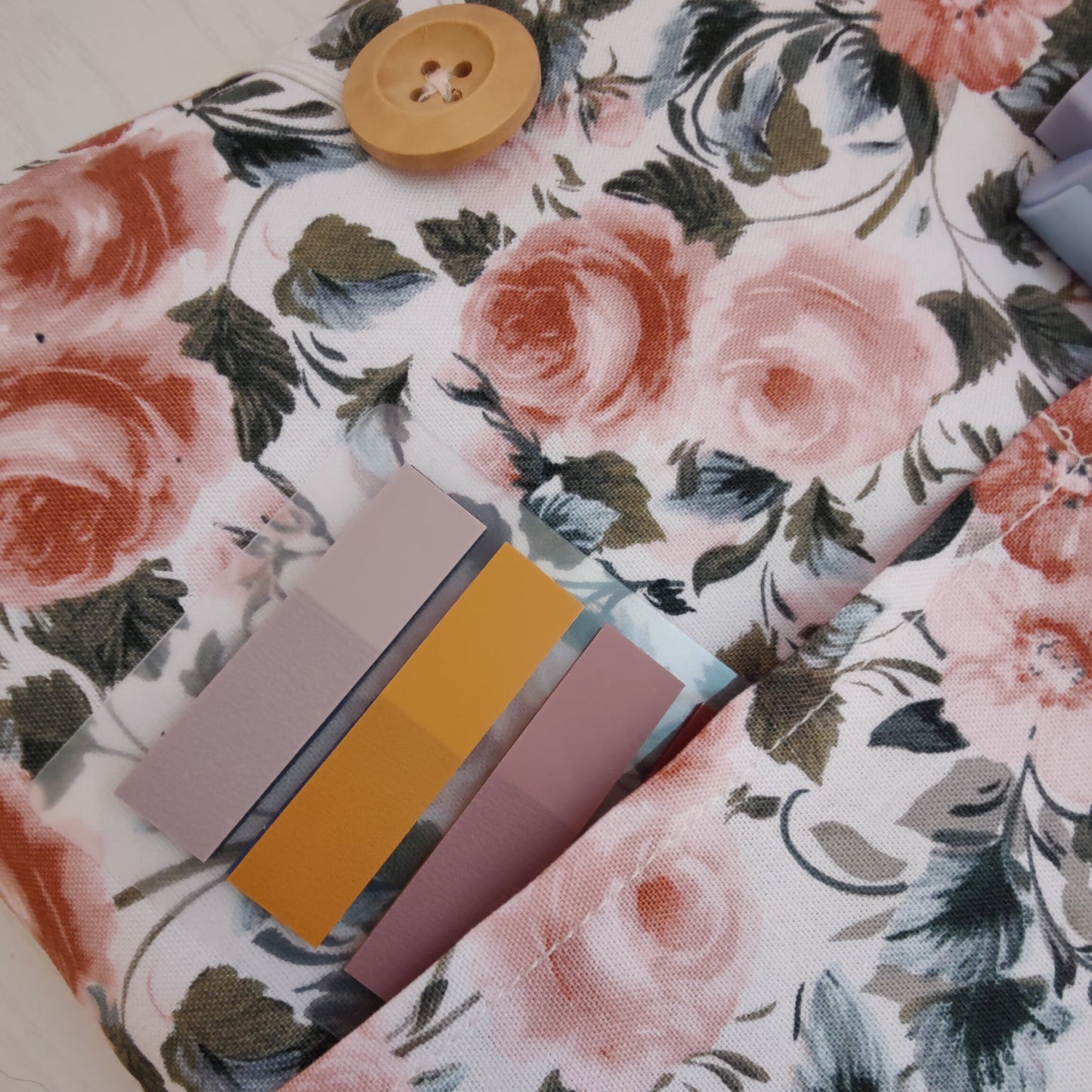 Book Sleeve Padded with Annotation Pocket Rose