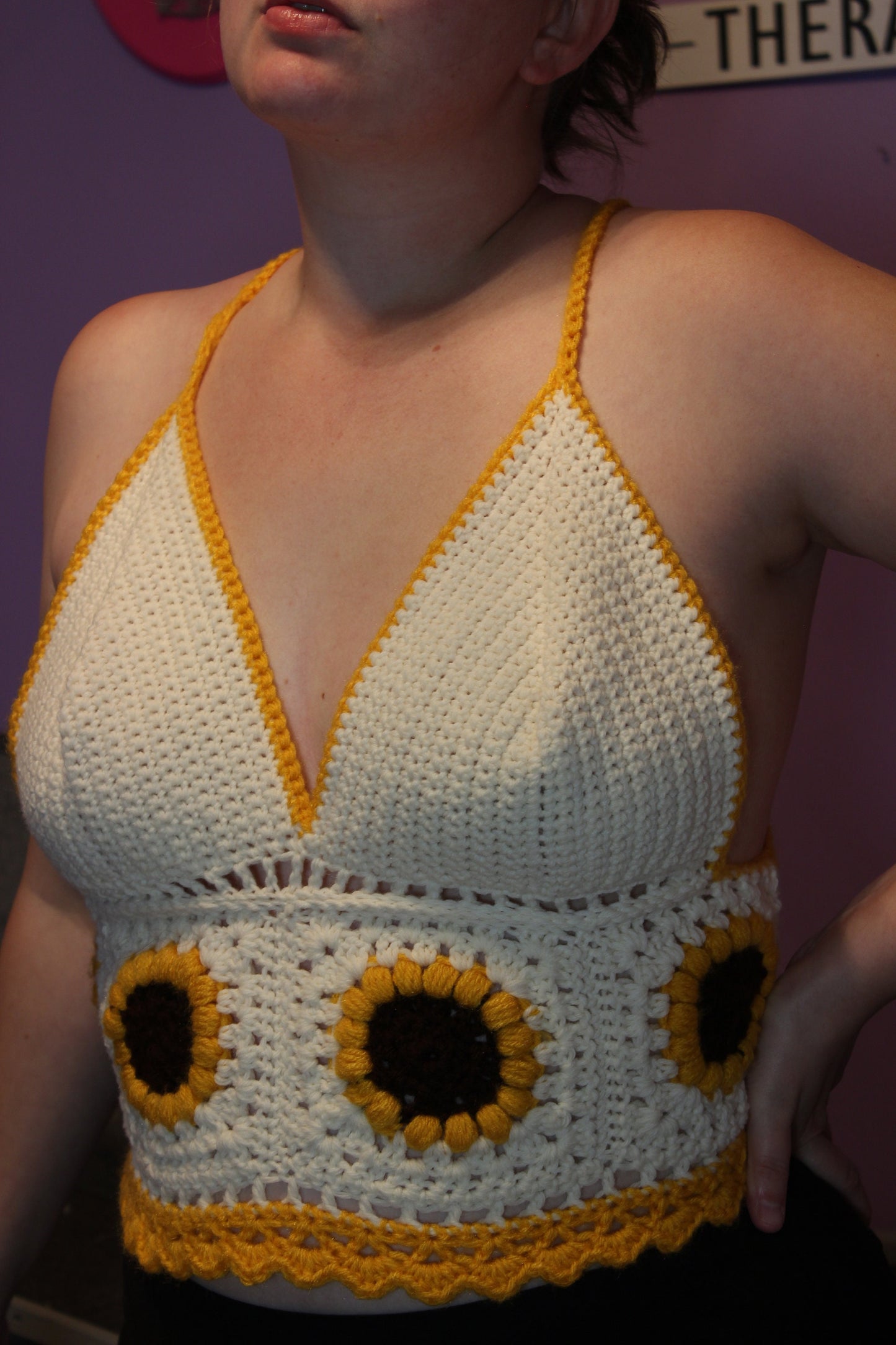 PATTERN | Scalloped Sunflower Crop Top Crochet Pattern